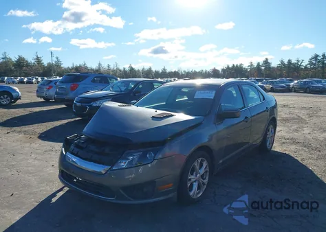 2012 Ford Fusion Se z USA, uszkodzony, nr VIN 3FAHP0HA2CR100834